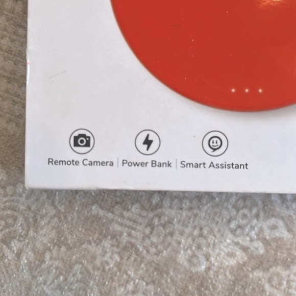 Skyroam Solis X Global WiFi Smartspot Mobile Hotspot & Power Bank Remote Camera - Picture 4 of 12